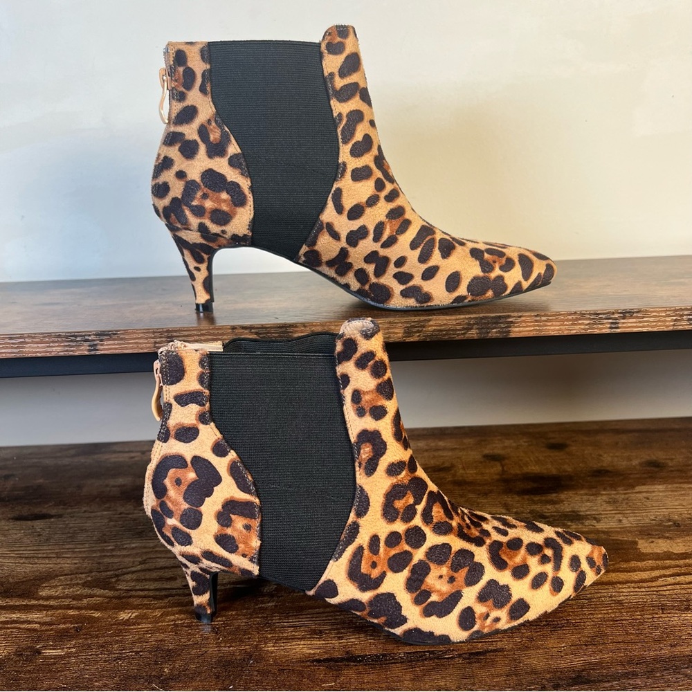Chadwicks Ankle Booties Animal Print Leopard Kitten Heel Faux Suede Women's 7.5